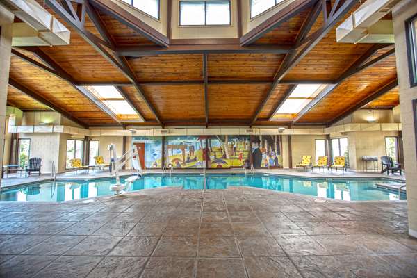 Pool - Music Road Hotel Pigeon Forge