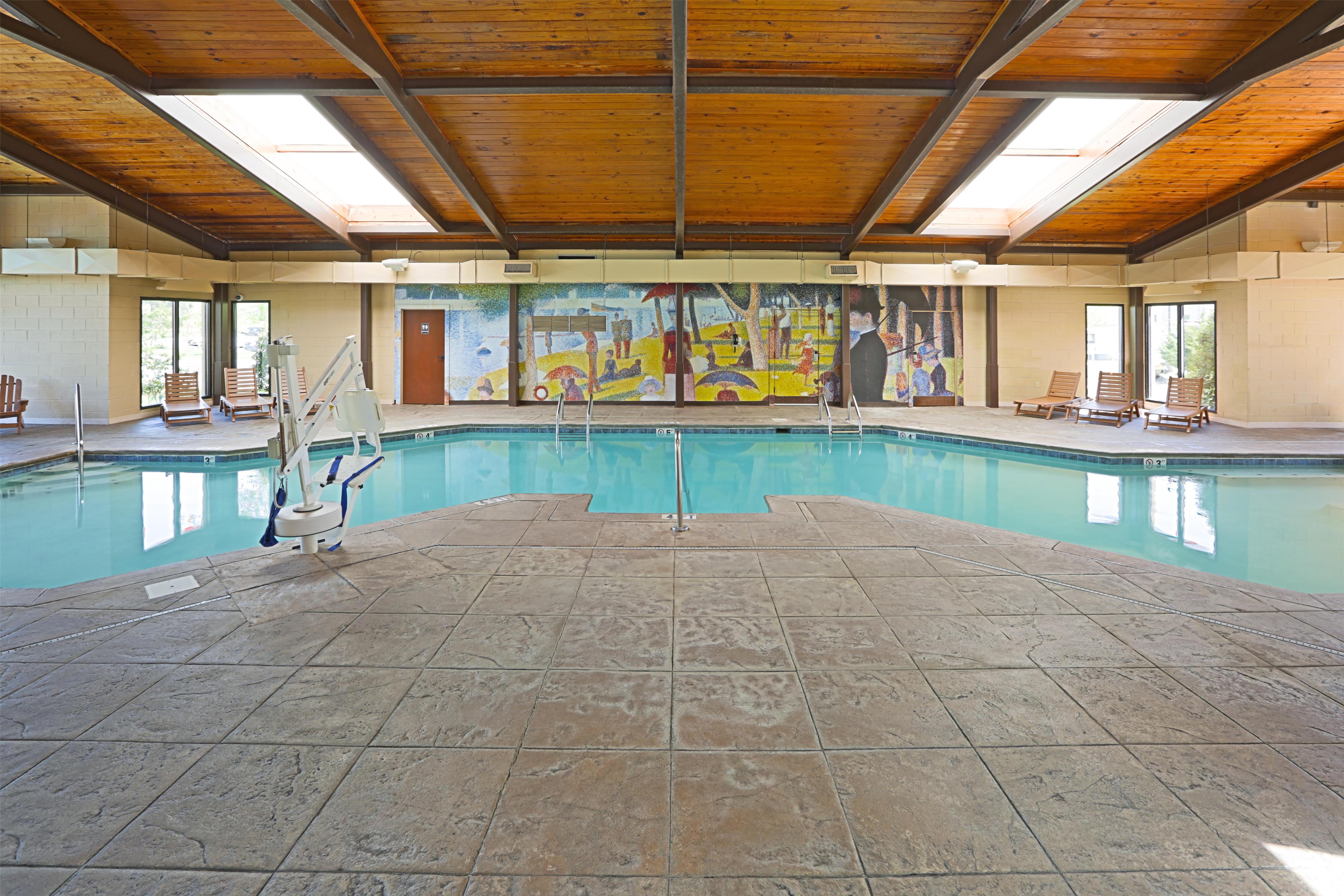 HOTEL Indoor Pool