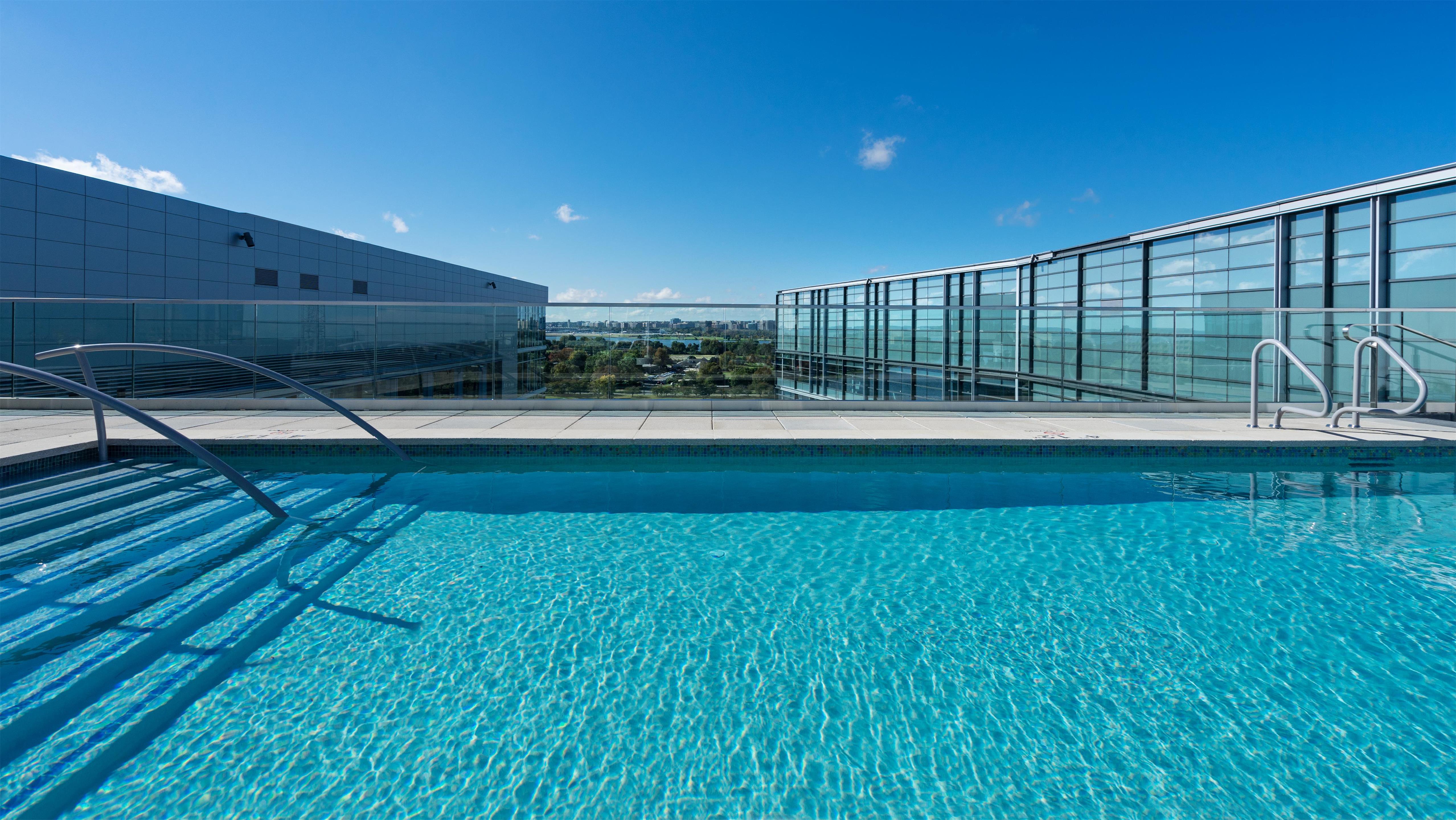 Pool | Hyatt House Washington DC/The Wharf