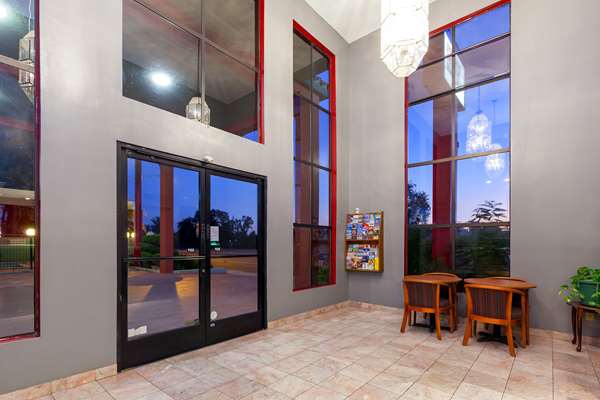  - Americas Best Value Inn Central Bakersfield