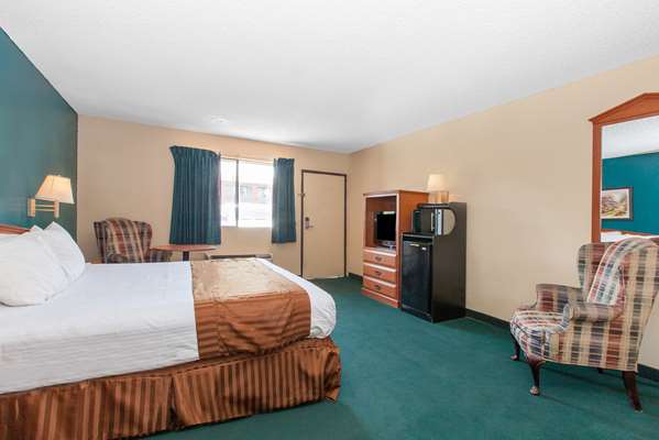  - Americas Best Value Inn Central Bakersfield