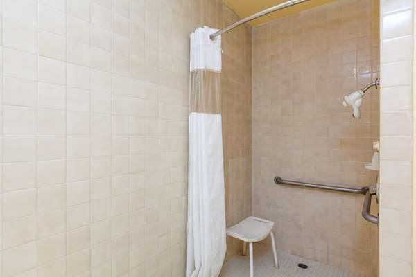  - Americas Best Value Inn Central Bakersfield