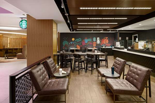 Restaurant - Hilton Hotel National Mall DC