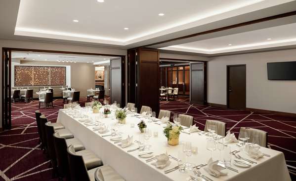 Restaurant - Hilton Hotel National Mall DC