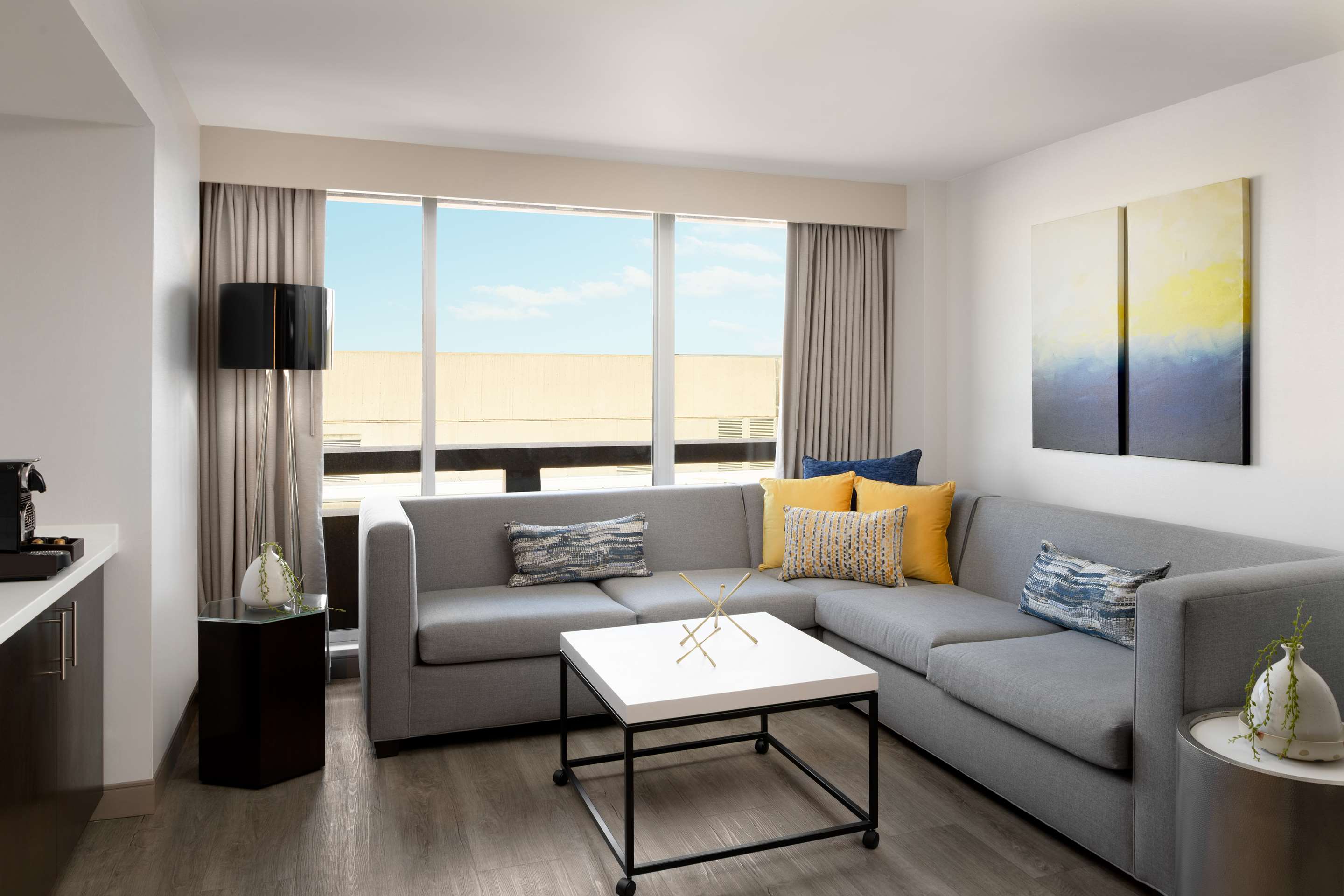 Guest room