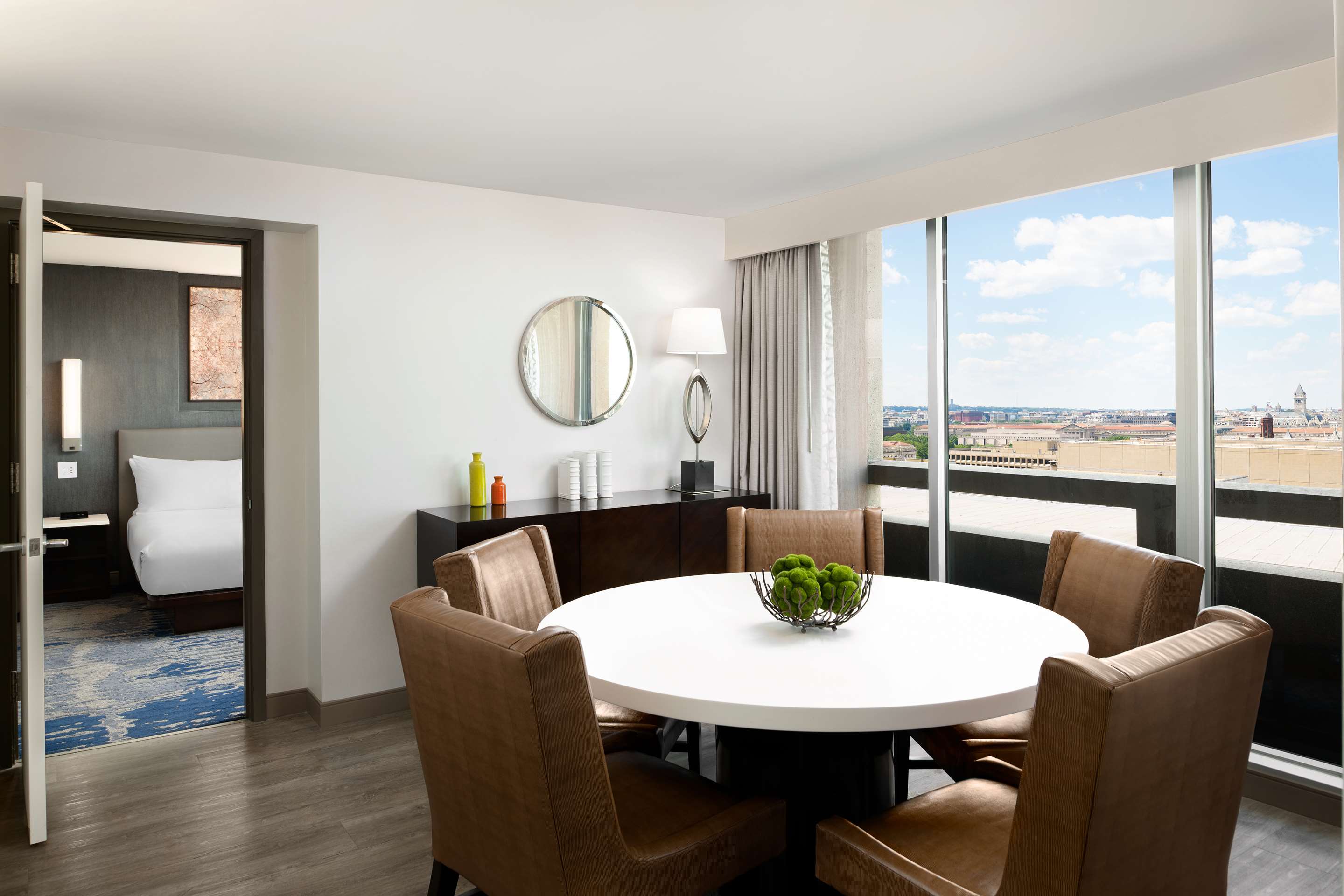 Guest room