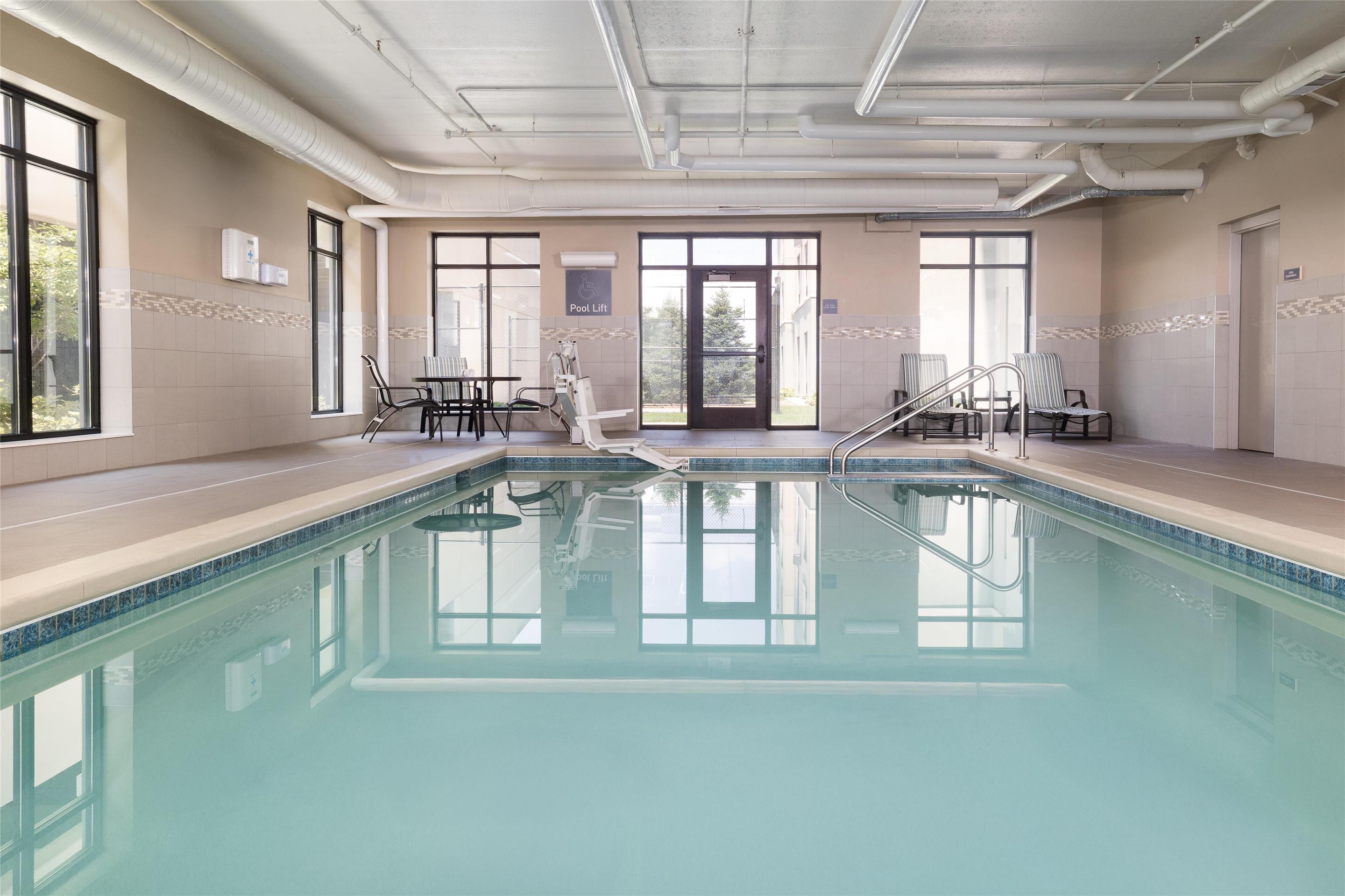 Pool | Homewood Suites by Hilton Wauwatosa Milwaukee