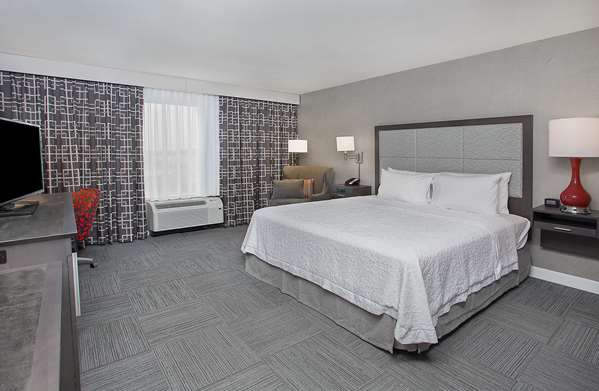  - Hampton Inn Vincennes