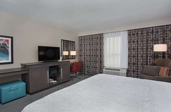  - Hampton Inn Vincennes