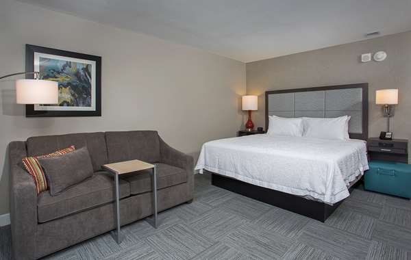  - Hampton Inn Vincennes