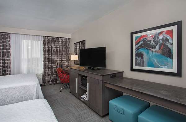  - Hampton Inn Vincennes