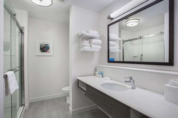  - Hampton Inn Vincennes