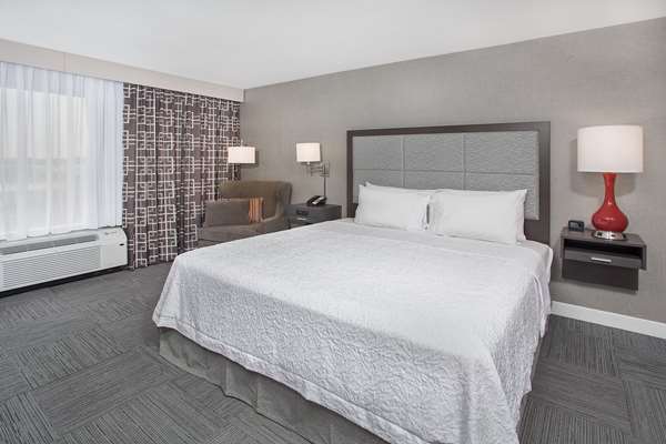  - Hampton Inn Vincennes