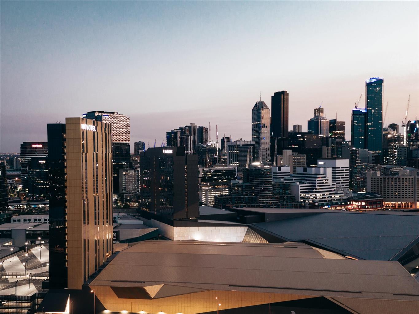Novotel Melbourne South Wharf Hotel