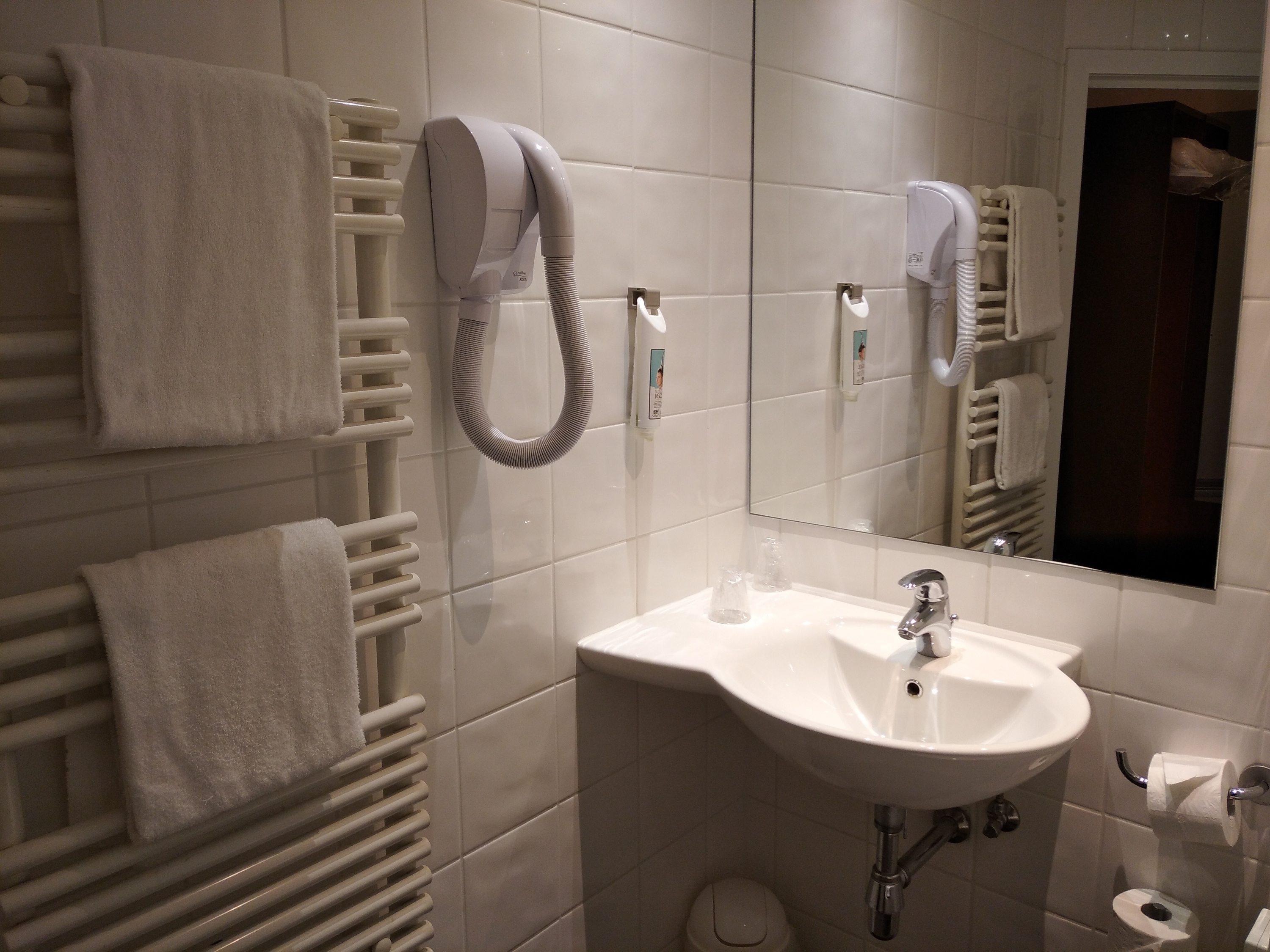IBIS BRUSSELS ERASMUS Room Type - Superior Room for 2 persons, with Double Bed and Kitchenette