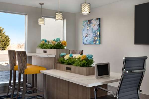 Conference Area - Baymont Inn & Suites Shawnee - I-40, Exit 186