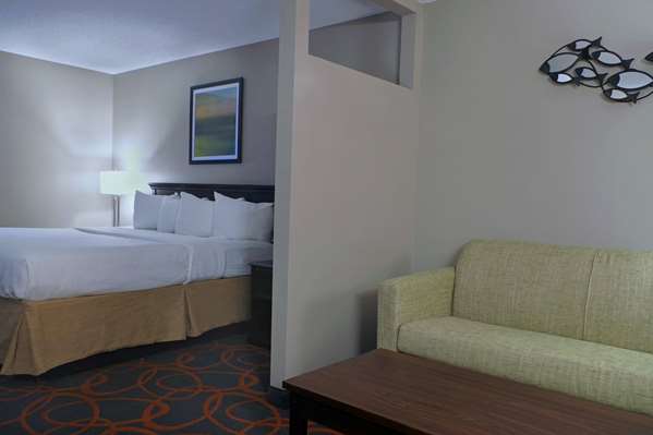  - Baymont Inn & Suites O'Fallon - I-64, Exit 14