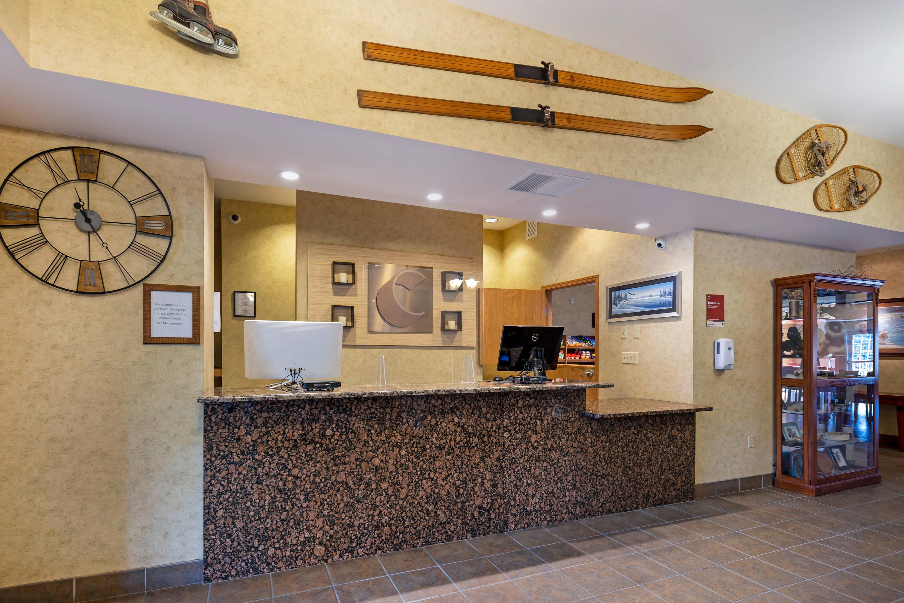 Front desk | Comfort Suites Anchorage International Airport