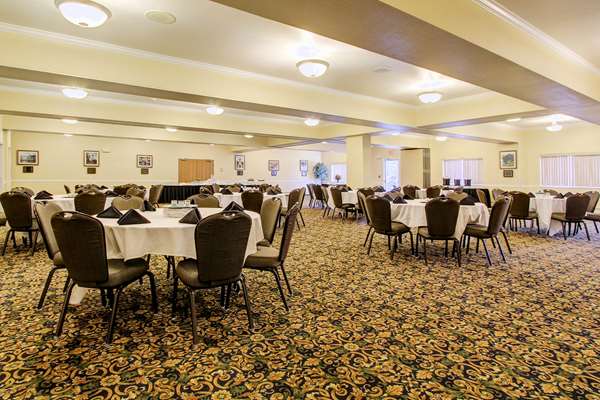  - Clarion Suites Downtown Anchorage