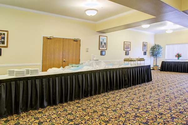  - Clarion Suites Downtown Anchorage