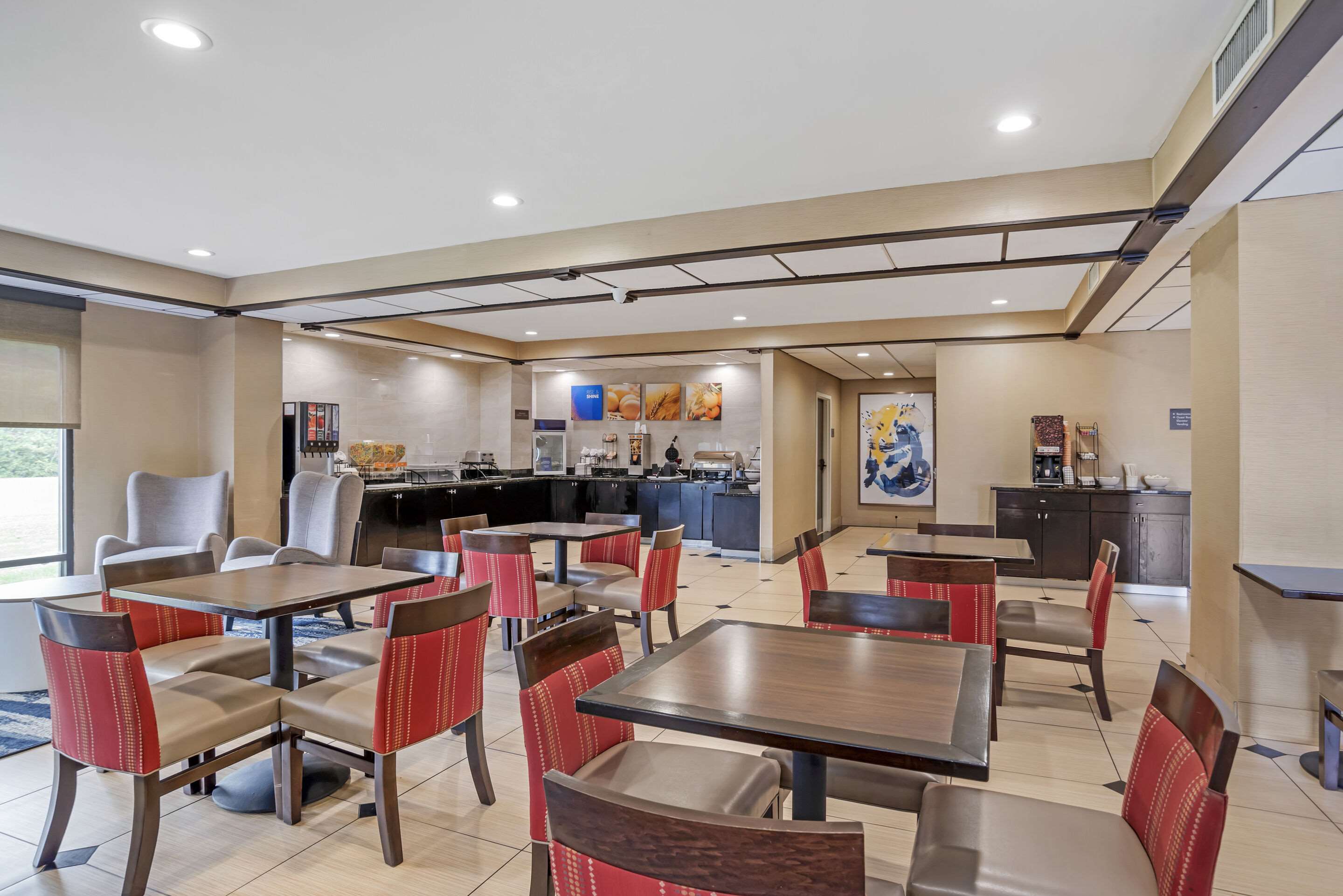Breakfast area