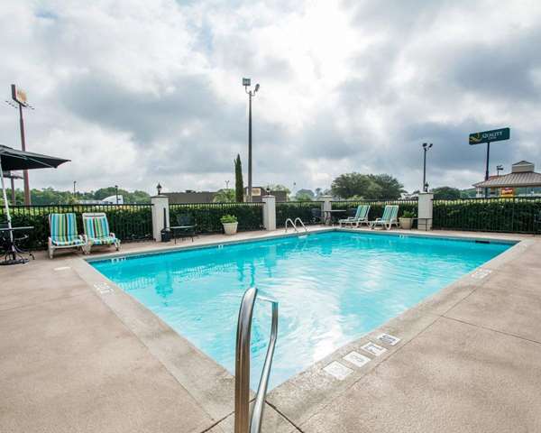 Pool - Quality Inn Prattville - I-65, Exit 181