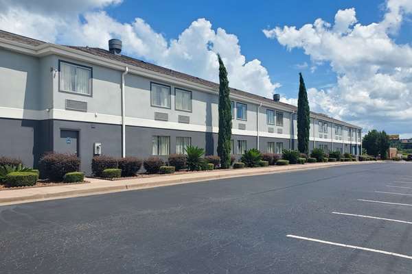 Exterior view - Quality Inn Prattville - I-65, Exit 181