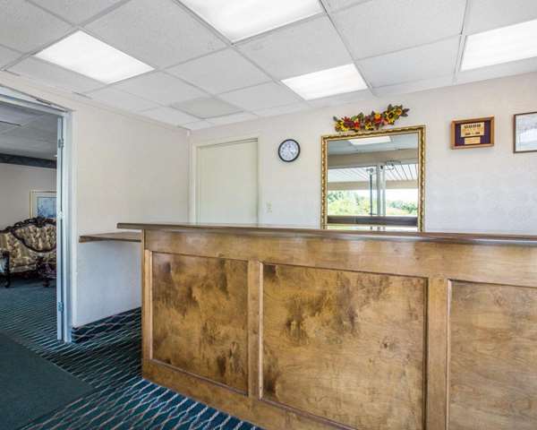  - Rodeway Inn Gadsden - I-59, Exit 183