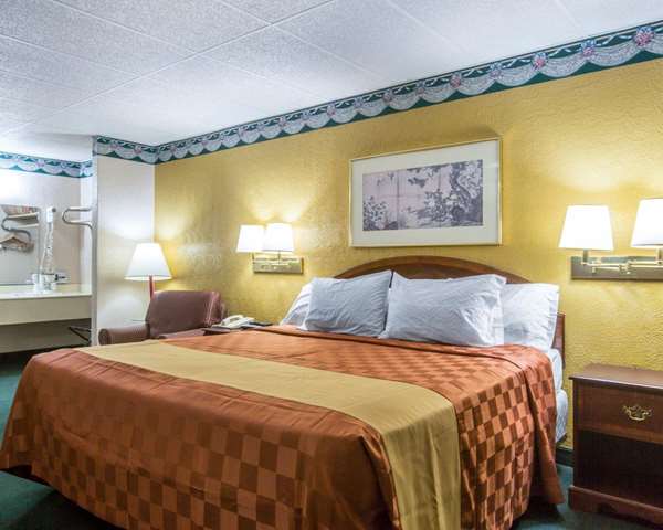 Suite - Rodeway Inn Gadsden - I-59, Exit 183