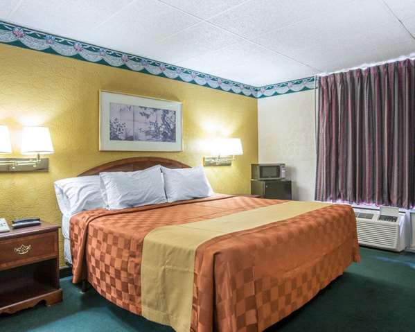  - Rodeway Inn Gadsden - I-59, Exit 183