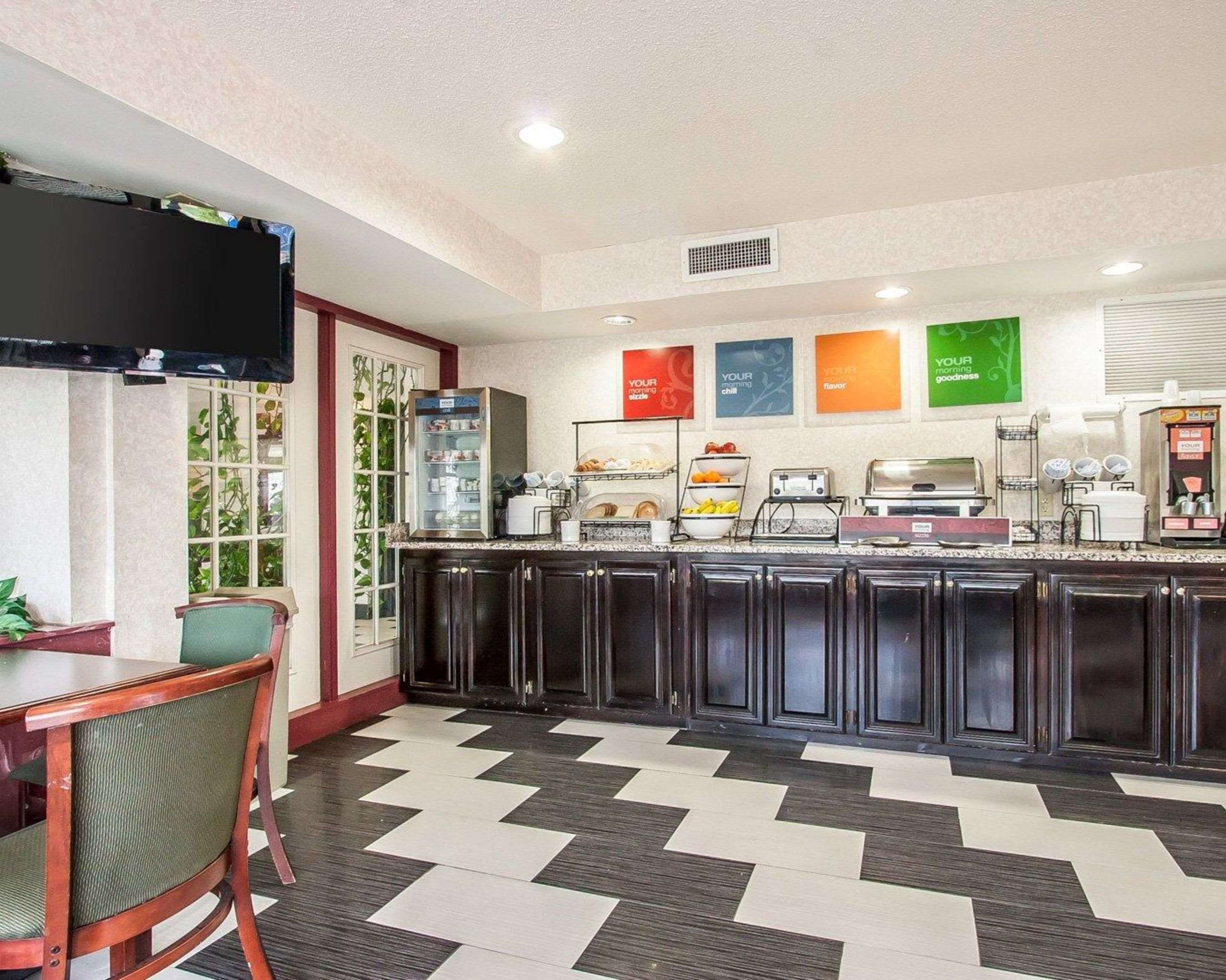 Spacious breakfast area