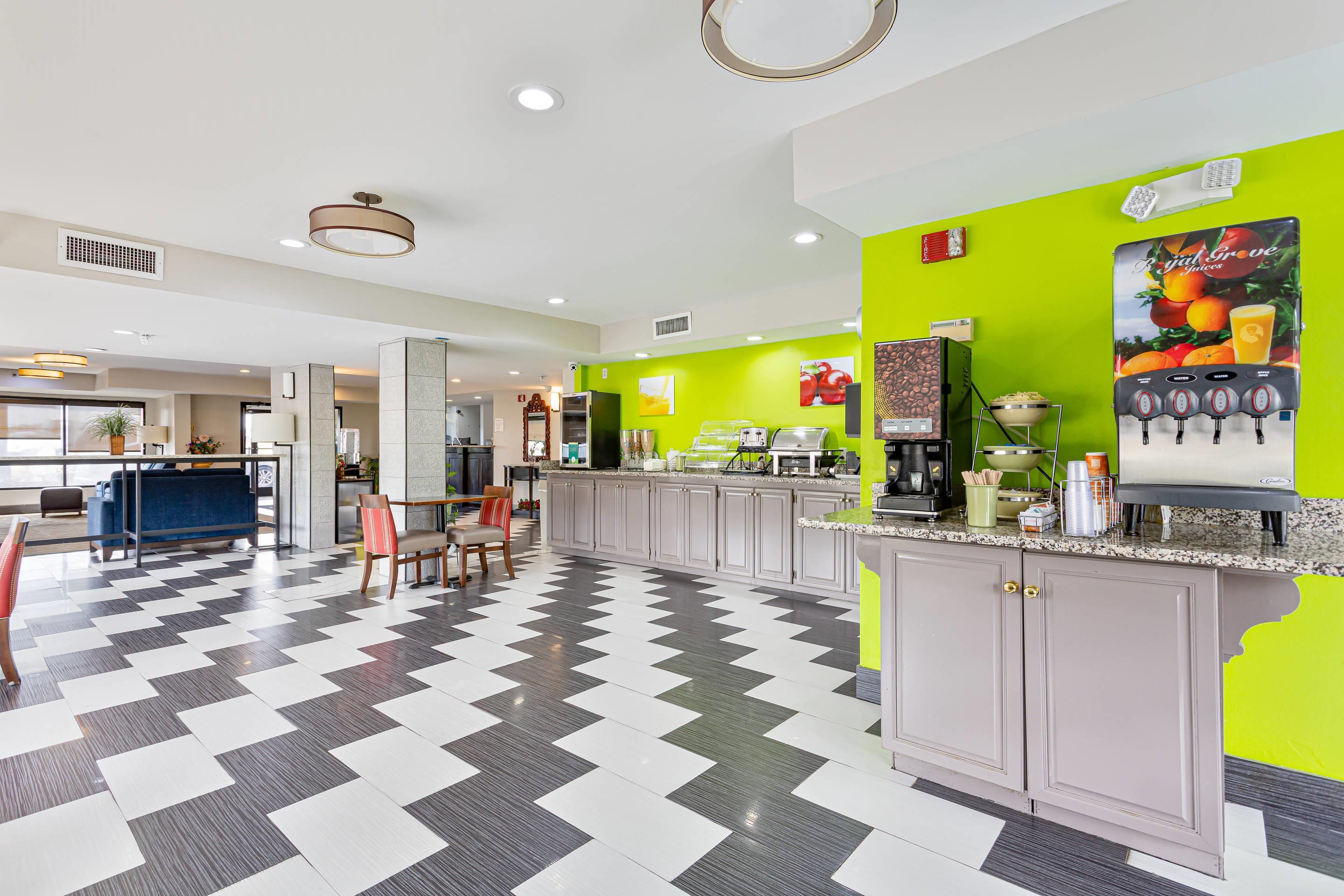 Breakfast area
