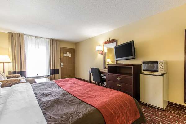  - Quality Inn Andalusia