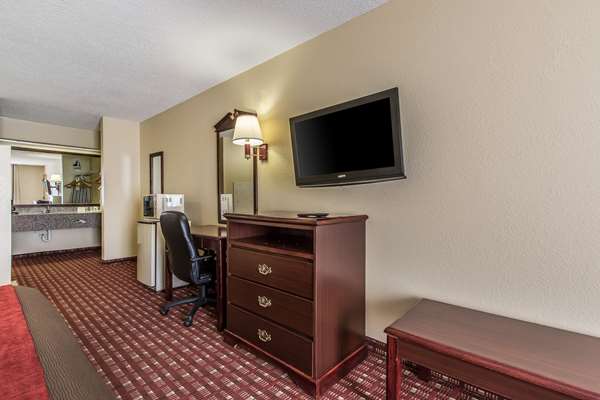  - Quality Inn Andalusia