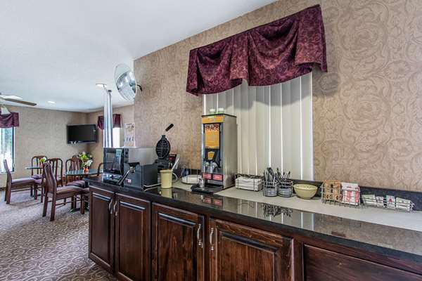 Amenities - Quality Inn Andalusia