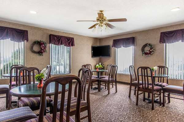 Amenities - Quality Inn Andalusia