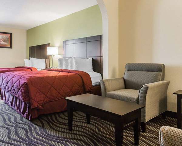 Suite - Quality Inn Northeast Montgomery