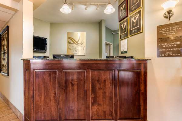  - Quality Inn Pelham - I-65, Exit 246