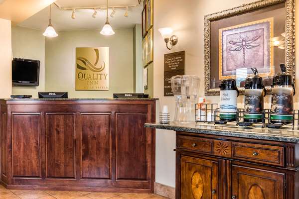  - Quality Inn Pelham - I-65, Exit 246