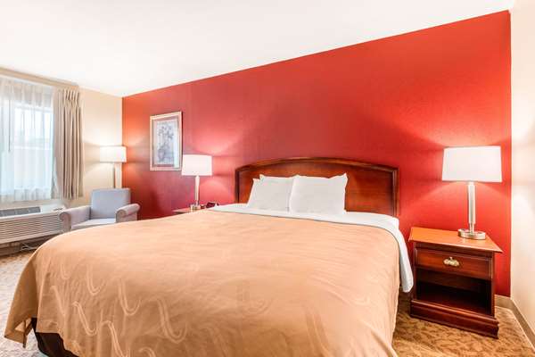  - Quality Inn Pelham - I-65, Exit 246