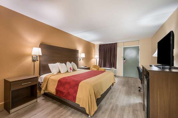  - Econo Lodge Cullman - I-65, Exit 304