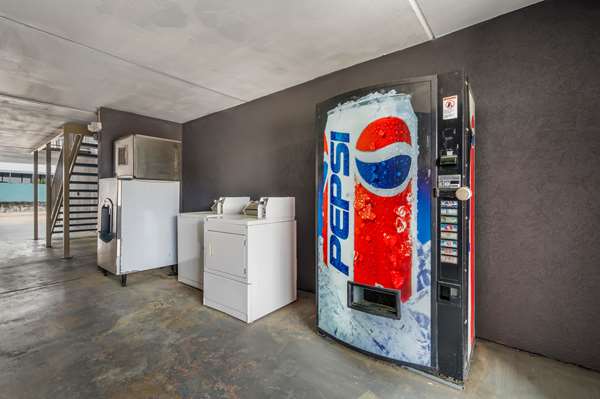  - Econo Lodge Cullman - I-65, Exit 304