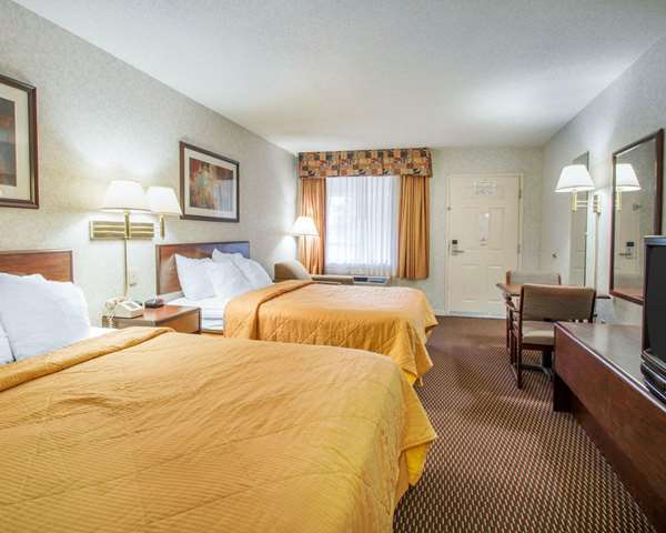  - Econo Lodge Troy