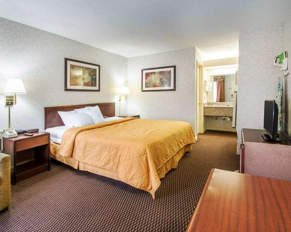  - Econo Lodge Troy