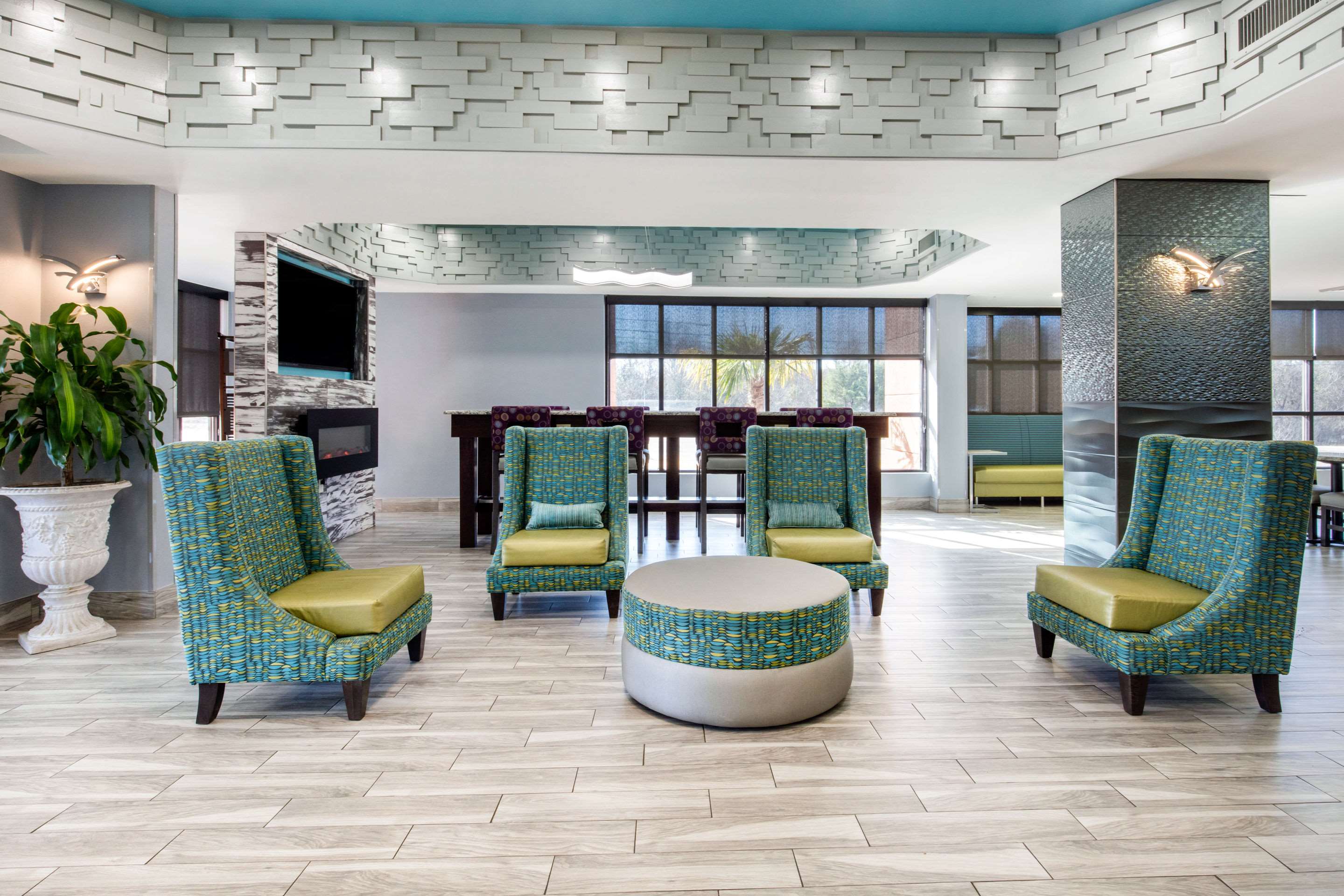 Spacious lobby with sitting area | Quality Inn & Suites Montgomery East Carmichael Rd