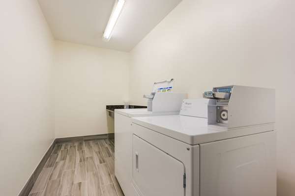 Amenities - Sleep Inn & Suites Cullman - I-65, Exit 310