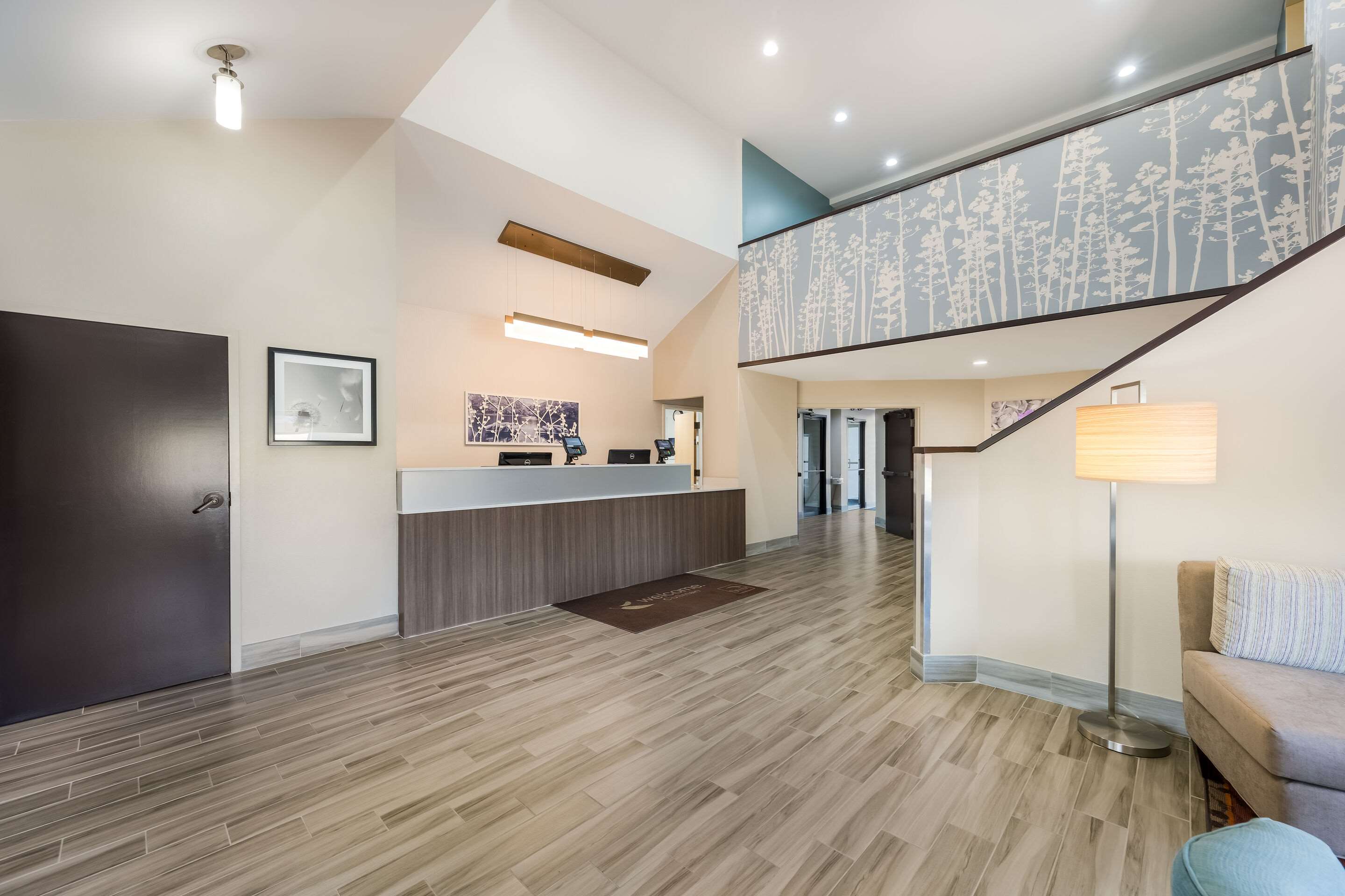 Spacious lobby | Sleep Inn & Suites Cullman I-65 exit 310