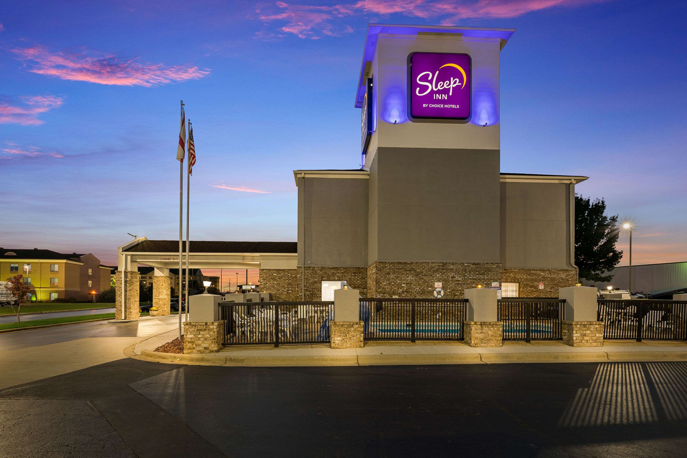 Hotel exterior | Spark by Hilton Oxford