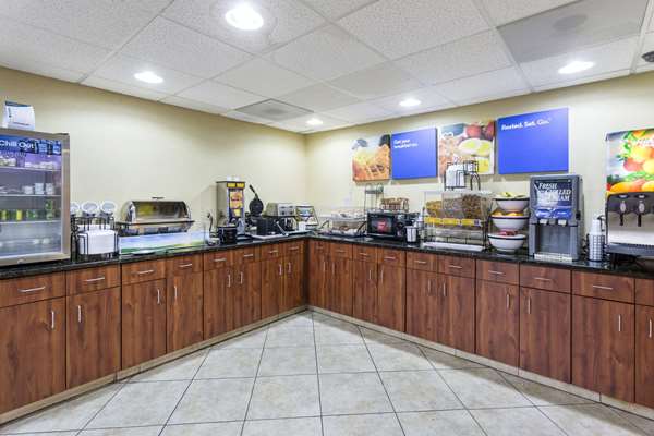Amenities - Comfort Inn Priceville - I-65, Exit 334