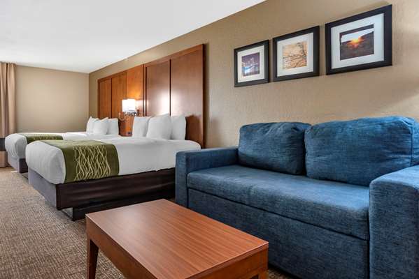  - Comfort Inn Airport Irondale - I-20, Exits 132 & 132B